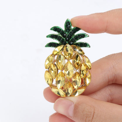 1pcs Vintage luxury yellow pineapple brooch creative design versatile silk scarf brooch