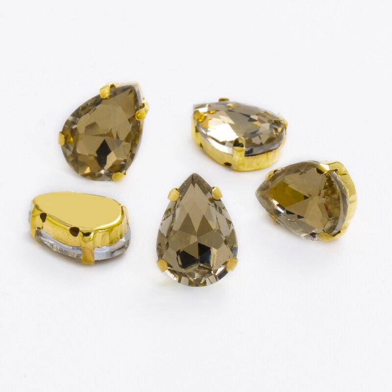 【ready stock】Yichuan Drop Rhinestone Sew-on Glass Golden Base Stones Crystal For Decoration and Crafts Clothes Sewn Rhinestones For Needlework