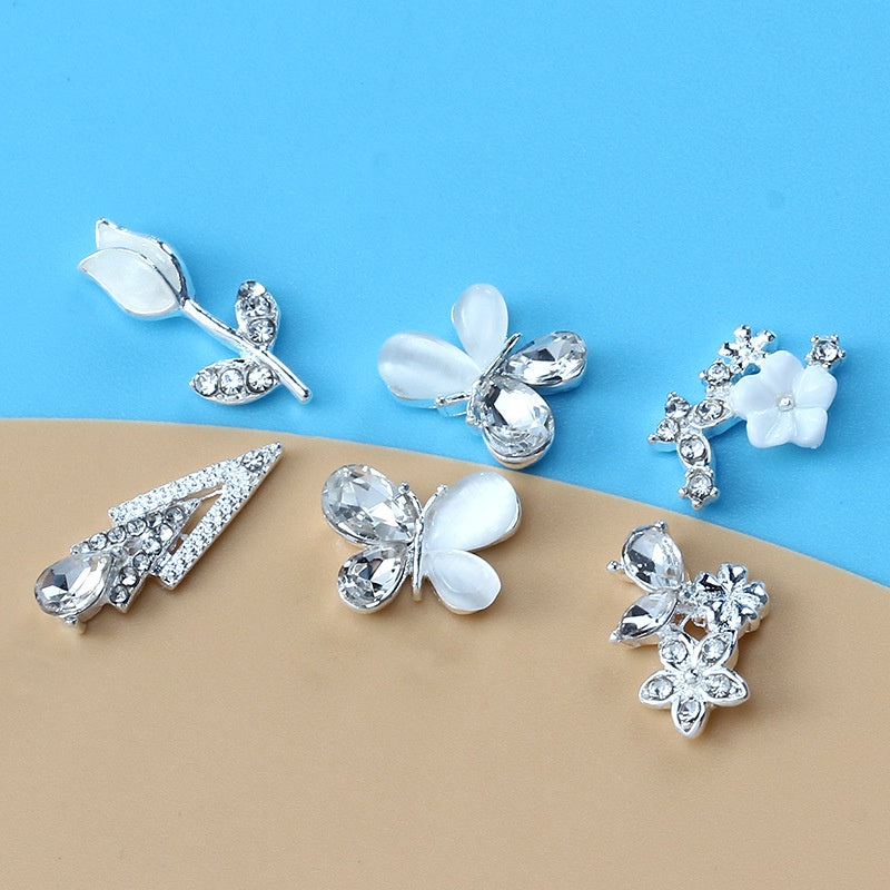 New Designs Ppearl Nail Art Salon Supplies Zircon Diy 3d Metal Alloy Nail Art Charms Stickers