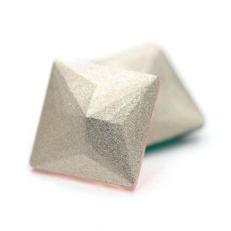 8mm Square Shape Crystal Fashion Explosion K9 High Quality K9 Nail Art Rhinestone Nail Decoration Glass Material