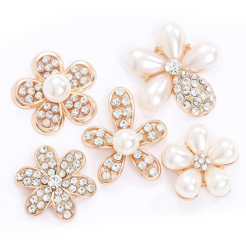Hole Shoes Accessories Diy Pearl Flowers Crystal White Diamond Shoes Buckle Decorative Buckle Accessories Hole Shoes Cross Chain Garden Shoes of Shoes Flower