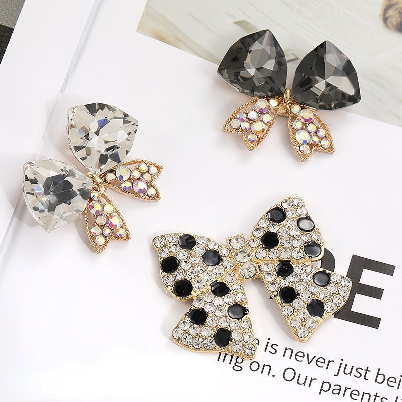 Creative Full Diamond Black and White Spot Alloy Bow DIY Phone Case Brooch Accessories