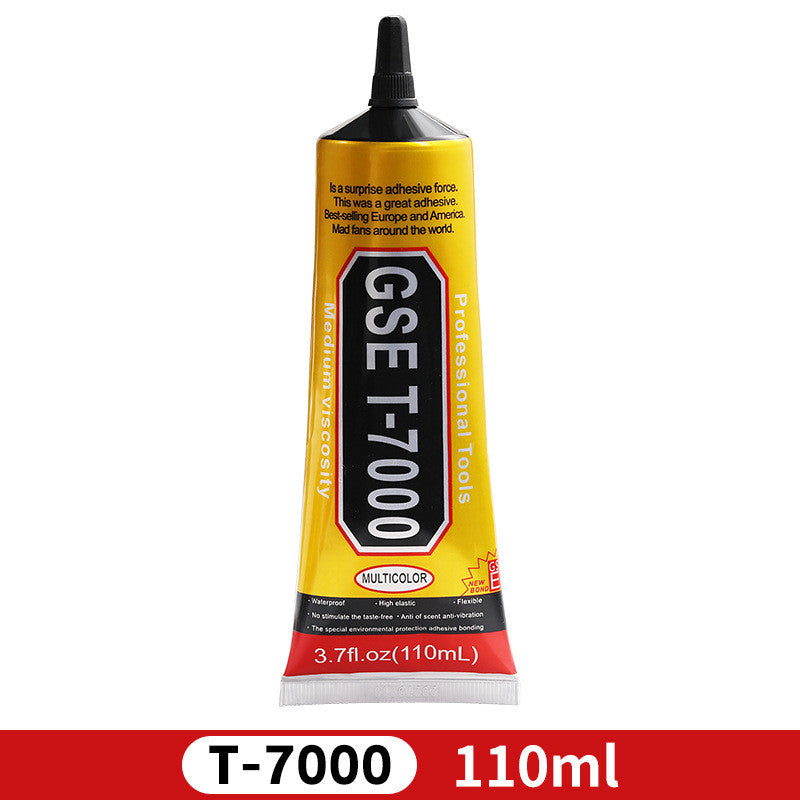 Black Glue Particles of The Needle-tube Type Strong Repair Adhesive Stick To The Phone Case